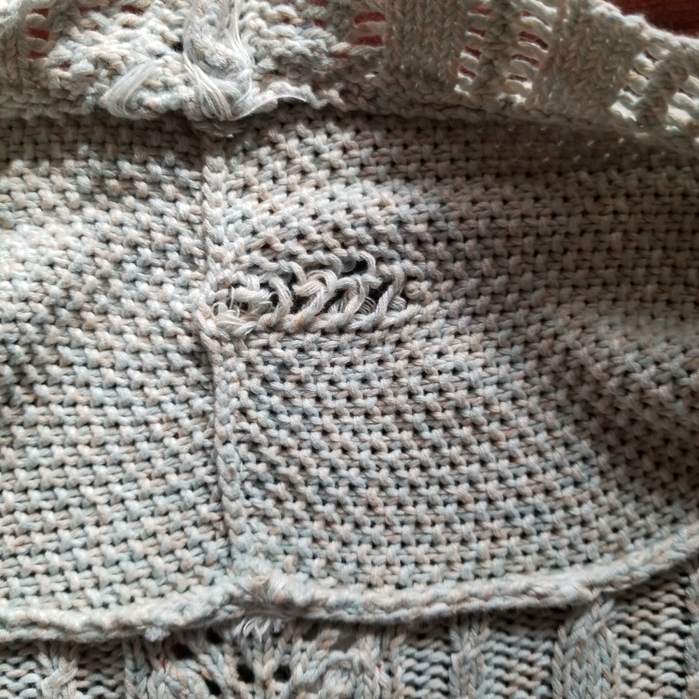 Knitted Sweater XL - Picture 6 of 8